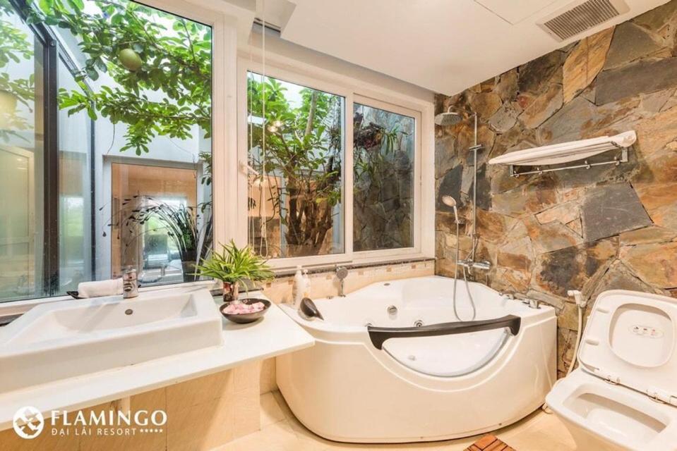 Flamingos Villa Happy Bt Ngoc Quang Экстерьер фото